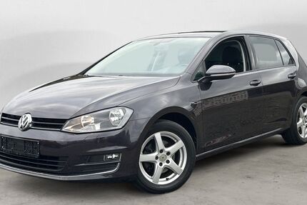 VW Golf 97.000 km 12.450 € Eitorf 53783