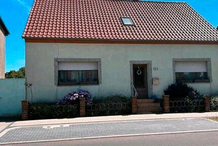 Haus Genthin - 9 Zimmer, 286 m&sup2;, 160.000&euro; | Angebot:26787359