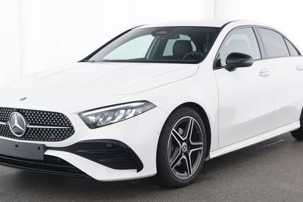Mercedes-Benz A 180 8.892 km 32.980 &euro; Dörfles-Esbach 96487