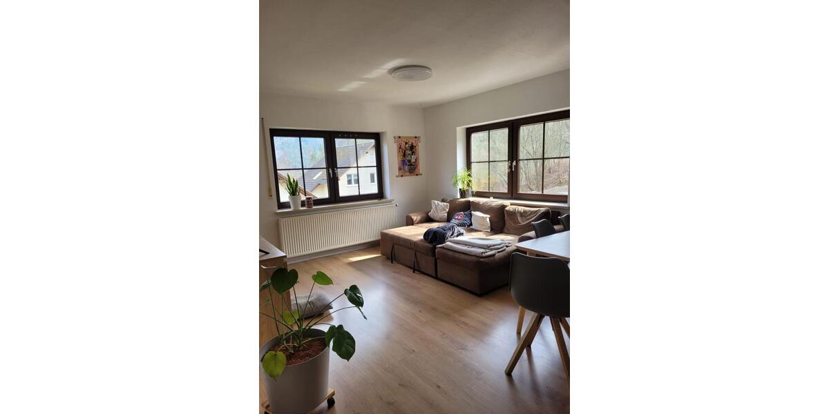 Einfamilienhaus Schwarzatal - 7 Zimmer, 160 m&sup2;, 299.000&euro; | Angebot:26523250