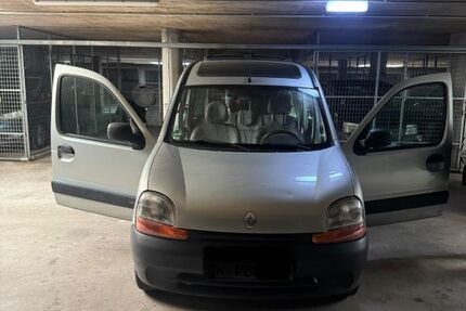 Renault Kangoo 160.000 km 1.950 &euro; Köln 51107