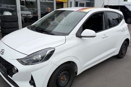 Hyundai i10 69.000 km 7.200 &euro; Würzburg 97076