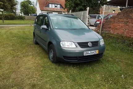 VW Touran 188.000 km 3.700 &euro; Kuhfelde 29416