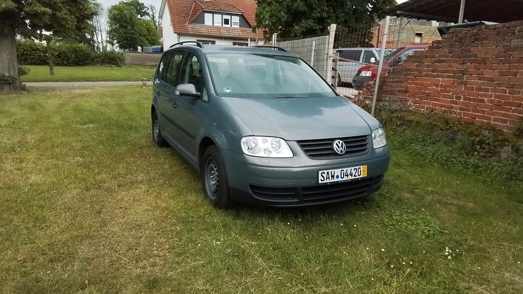 VW Touran 188.000 km 3.700 &euro; Kuhfelde 29416