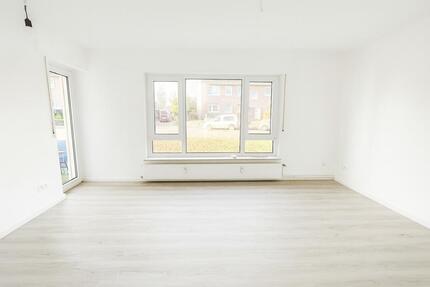 Wohnung Varel - 3 Zimmer, 65 m&sup2;, 590&euro; | Angebot:23817948