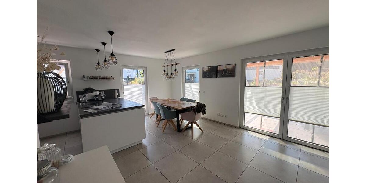 Einfamilienhaus Felsberg - 6 Zimmer, 150 m&sup2;, 490.000&euro; | Angebot:26918828