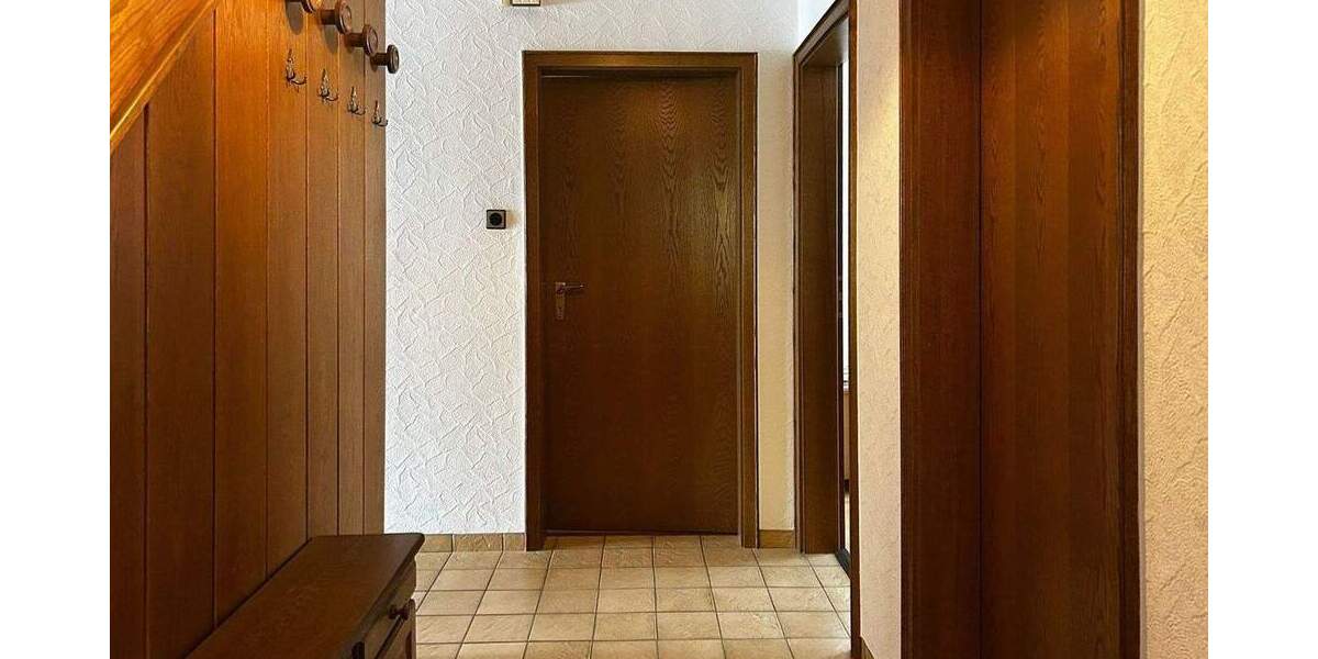 Einfamilienhaus Steinheim Sandebeck - 9 Zimmer, 209 m&sup2;, 249.000&euro; | Angebot:25069585