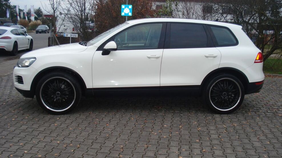 VW Touareg 312.000 km 10.900 € Rödermark 63322