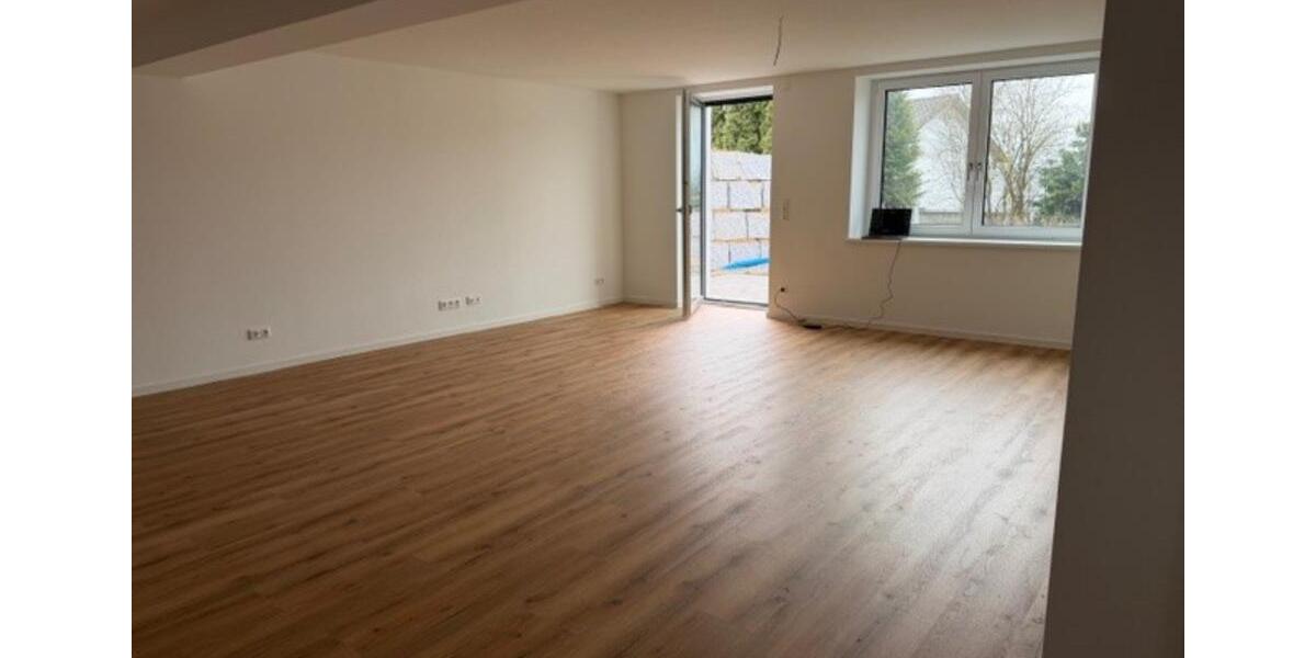 Etagenwohnung Viechtach - 2 Zimmer, 96 m&sup2;, 720&euro; | Angebot:25340175