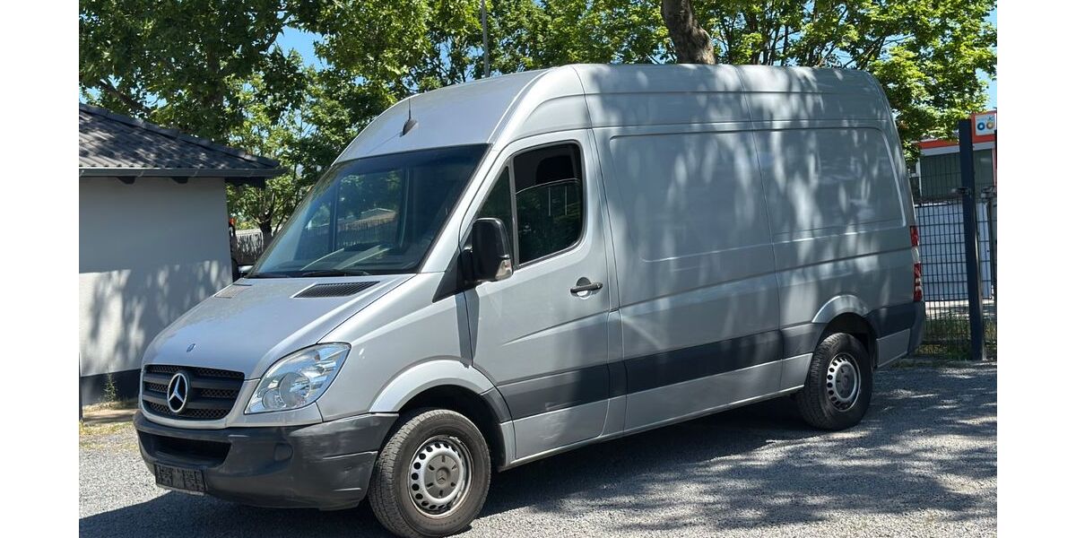 Mercedes-Benz Sprinter 157.500 km 9.950 &euro; Darmstadt 64293