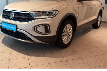 VW T-Roc 27.910 km 19.440 &euro; Fuldatal 34233