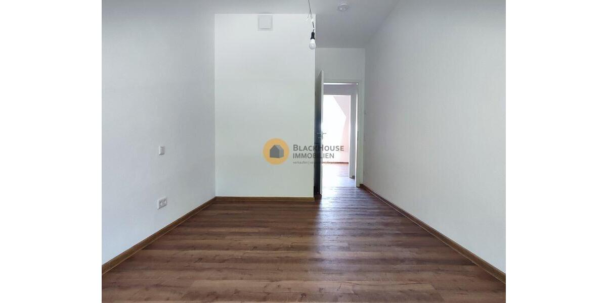 Einfamilienhaus Ingolstadt Südost - 6 Zimmer, 187 m&sup2;, 2.400&euro; | Angebot:24976018