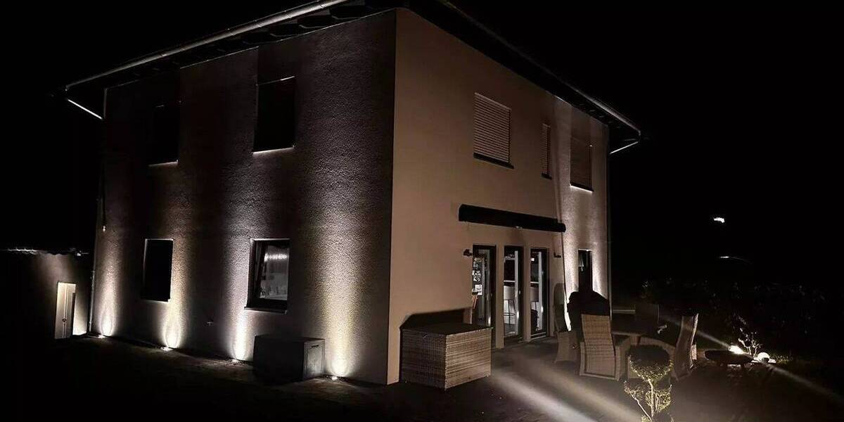 Einfamilienhaus Arzfeld - 7 Zimmer, 160 m&sup2;, 580.000&euro; | Angebot:25771809