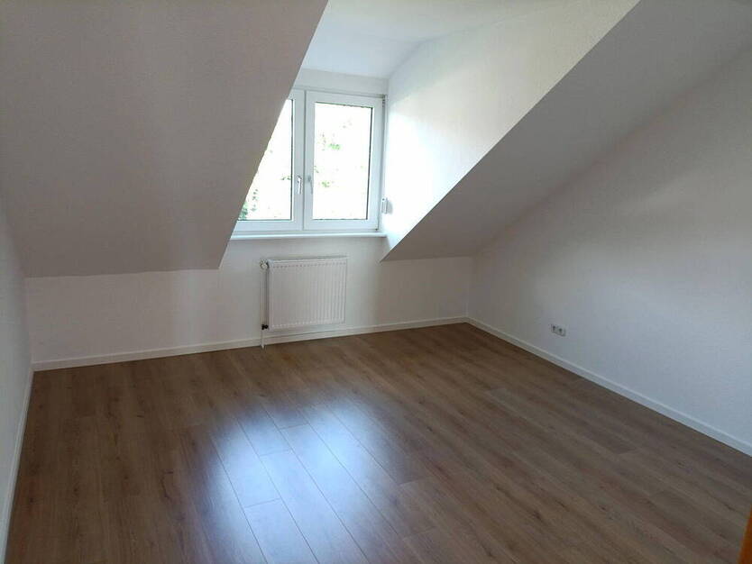 Erstbezug - Exklusive 3-Raum-Wohnung mit Balkon und Stellplatz - provisionsfrei
