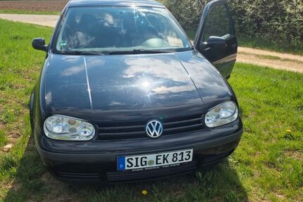 VW Golf 146.500 km 2.300 &euro; Meßkirch 88605