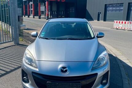 Mazda 3 114.000 km 5.000 &euro; Hanau 63457