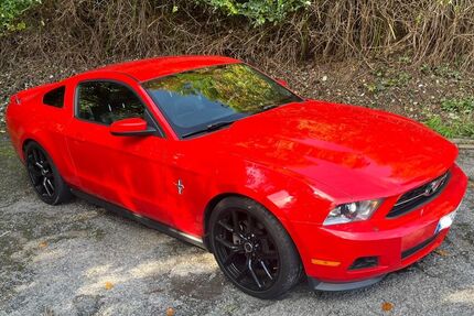 Ford Mustang 92.000 km 16.500 € Spiesen- Elversberg 66583