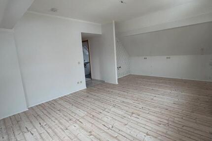 Wohnung Bitterfeld-Wolfen Wolfen - 2 Zimmer, 36 m&sup2;, 250&euro; | Angebot:26003569