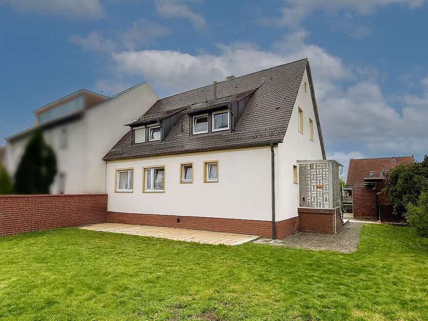 Haus zum Kaufen in Nürnberg 549.000 € 130 m² 6 zimmer