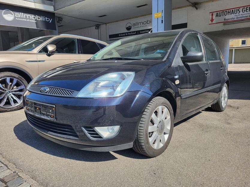 Ford Fiesta 78.000 km 3.900 € München 81541