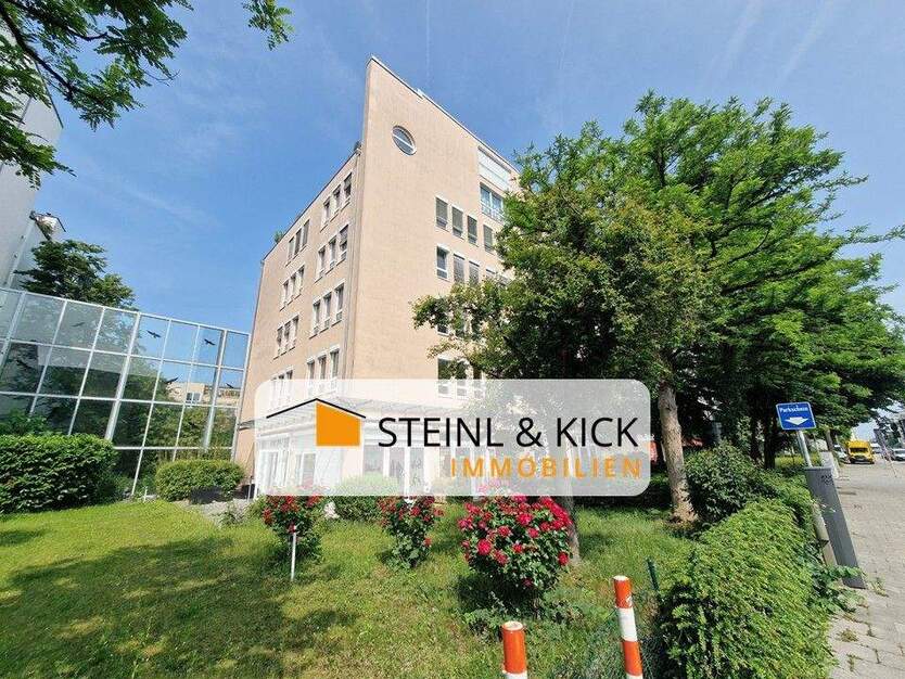 Attraktive Gewerbefläche in zentraler Lage von München-Schwabing – TG-Stellplätze inklusive