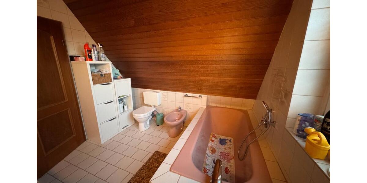 Doppelhaushälfte Lübeck Sankt Jürgen - 3 Zimmer, 110 m&sup2;, 230.000&euro; | Angebot:27286099