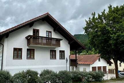 Haus zum Kaufen in Stallwang 495.000 € 218 m²