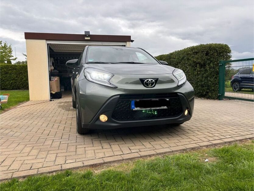 Aygo (X)