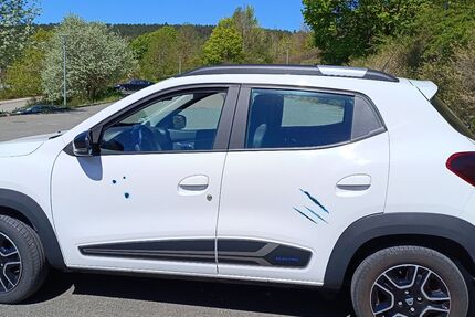Dacia Spring 15.000 km 10.200 &euro; Meiningen 98617