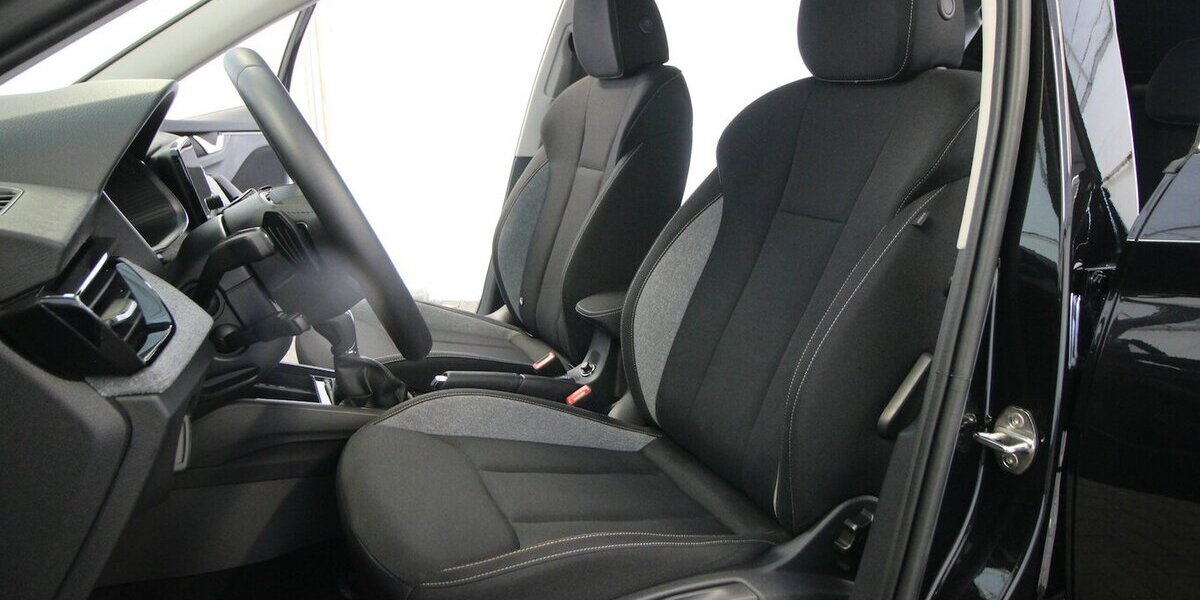 Skoda Kamiq TSI OPF 7-DSG Selection LED+KAMERA+ACC 8.634 km 21.900 &euro; Hagenow 19230