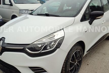 Renault Clio 158.866 km 4.799 &euro; Hannover 30419