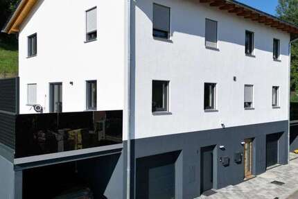 Haus Deggendorf Deggenau - 5 Zimmer, 132 m&sup2;, 1.850&euro; | Angebot:25429485