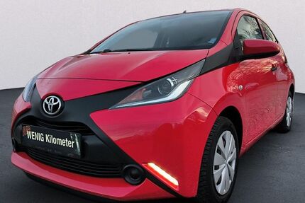 Toyota Aygo (X) 56.498 km 7.999 &euro; Rostock 18069