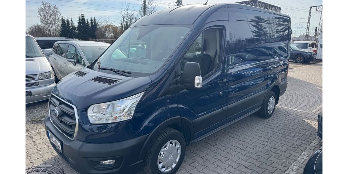 Ford Transit 161.852 km 12.499 &euro; München OT Aubing-Lochhausen-Langwied 81243