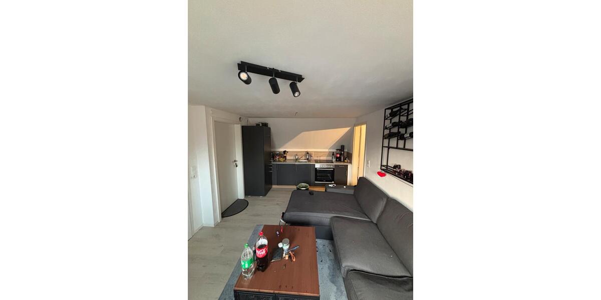 Dachgeschoßwohnung Husum - 2 Zimmer, 36 m&sup2;, 590&euro; | Angebot:25407365