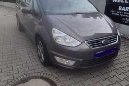 Ford Galaxy 212.300 km 10.500 € Dortmund 44263