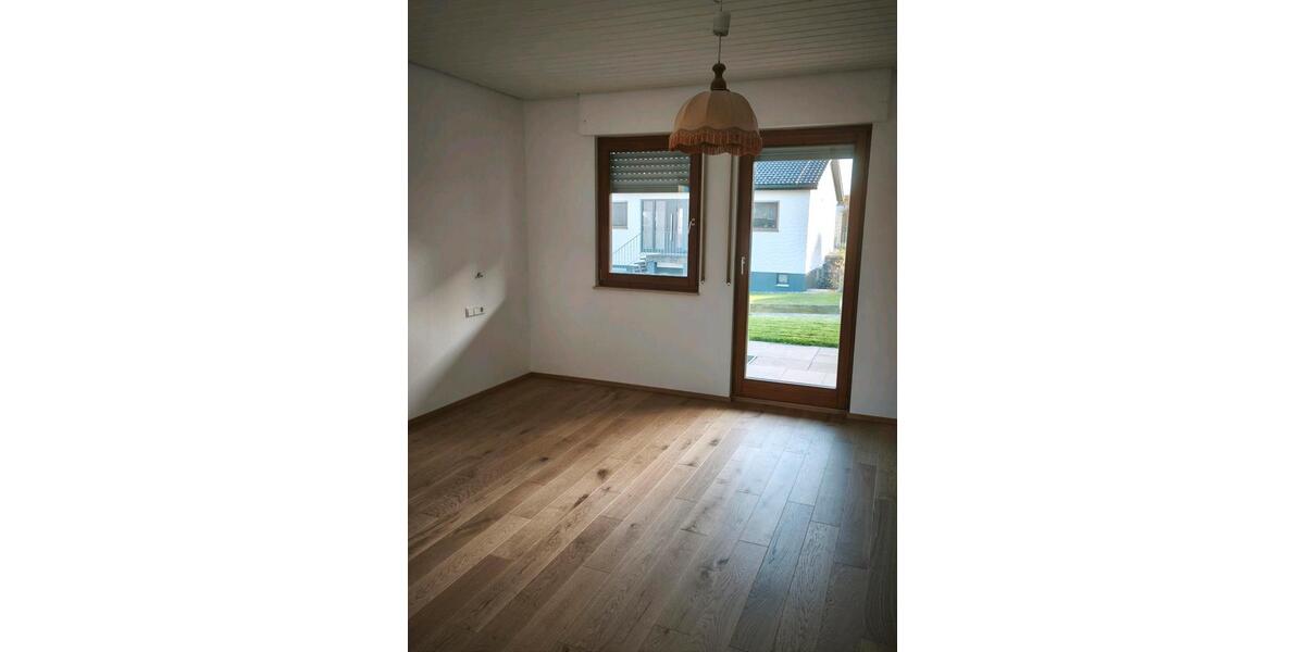 1 Familienhaus 6 zimmer