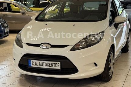 Ford Fiesta 141.289 km 3.200 &euro; Breitscheid-Medenbach 35767