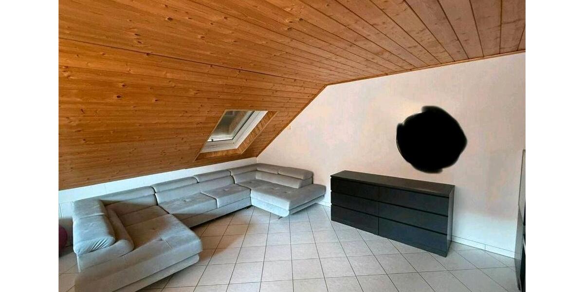 Etagenwohnung Prosselsheim - 4 Zimmer, 120 m&sup2;, 700&euro; | Angebot:26211442