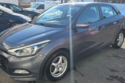 Hyundai i20 52.700 km 5.700 &euro; Fürstenstein 94538