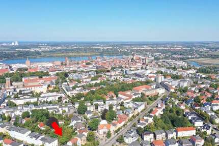 Haus zum Kaufen in Rostock 1.599.000 € 250 m²