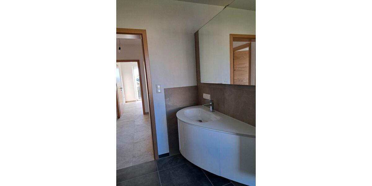 Einfamilienhaus Burghausen - 5 Zimmer, 181 m&sup2;, 679.000&euro; | Angebot:25592775