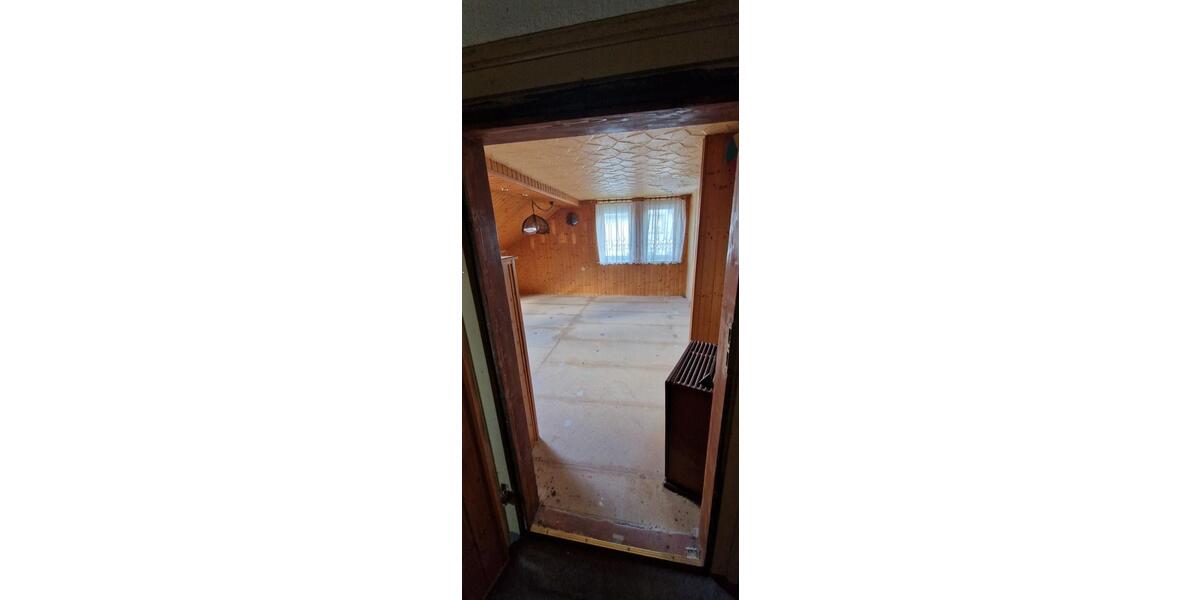 Einfamilienhaus Leutersdorf - 6 Zimmer, 120 m&sup2;, 70.000&euro; | Angebot:26261214