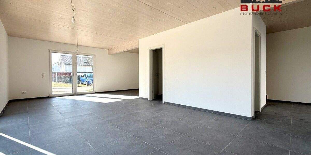 Doppelhaushälfte Böhmenkirch Treffelhausen - 5 Zimmer, 135 m&sup2;, 1.350&euro; | Angebot:25473780