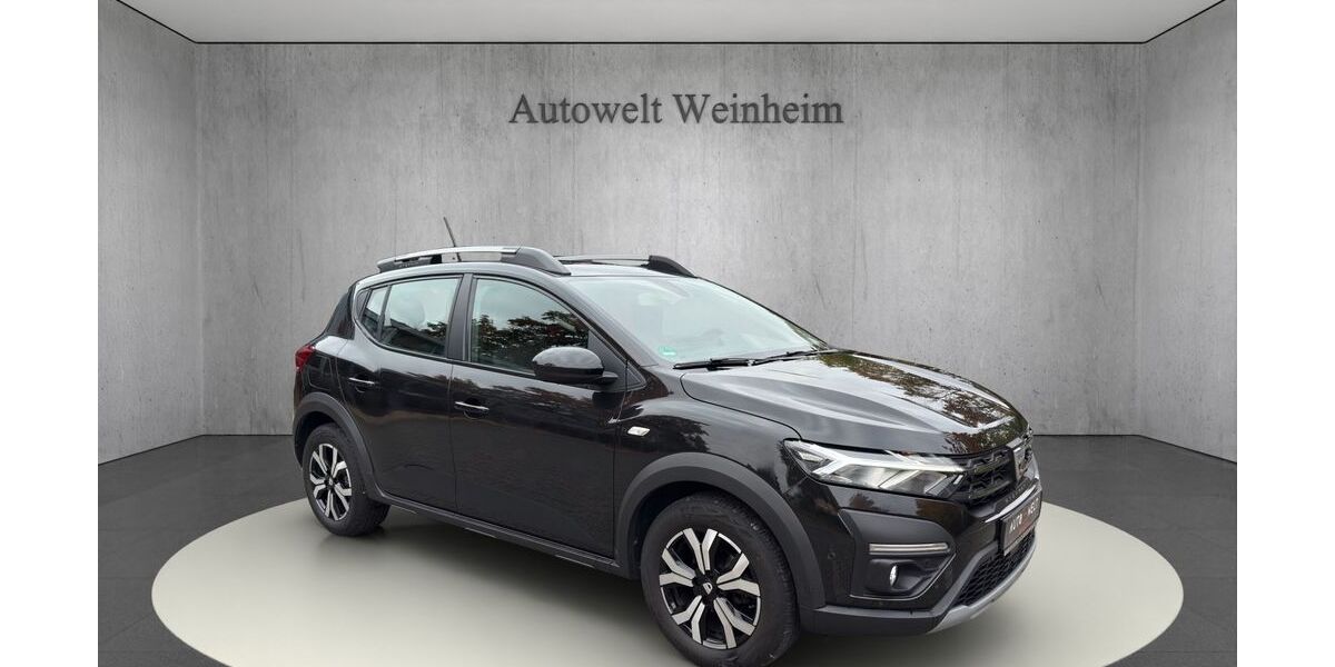 Dacia Sandero 50.000 km 13.899 &euro; Weinheim 69469