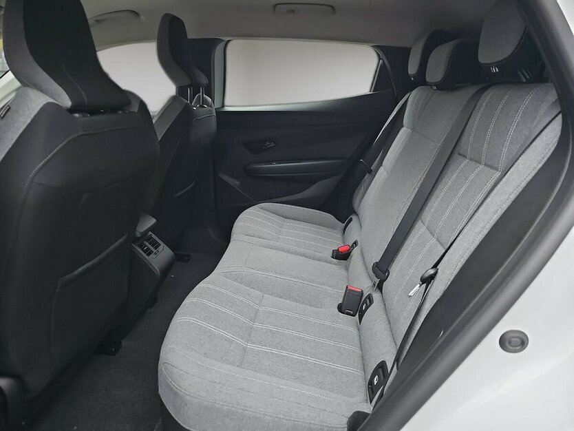 Renault Megane E-Tech Electric Equilibr+ 16300 .- Netto 21.313 km 19.397 € Schwalbach/Taunus 65824