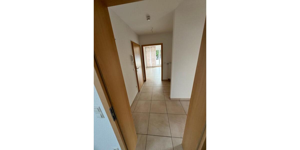 Dachgeschoßwohnung Bonn Gielgen - 3 Zimmer, 68 m&sup2;, 850&euro; | Angebot:24839125