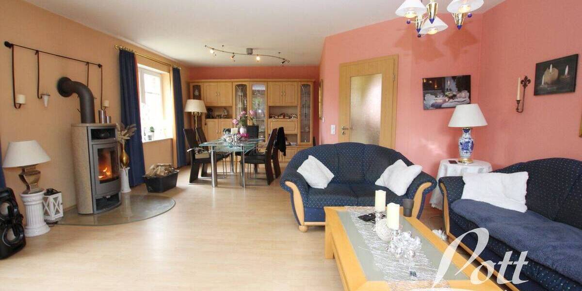 Einfamilienhaus Apen - 5 Zimmer, 124 m&sup2;, 319.000&euro; | Angebot:26153776