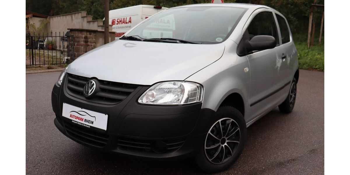 VW Fox 110.000 km 2.690 &euro; Breisach 79206