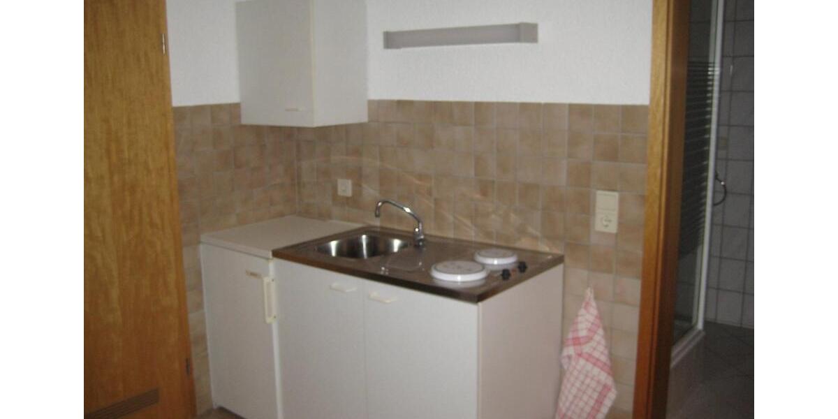 Etagenwohnung Sankt Leon-Rot Rot - 1 Zimmer, 14 m&sup2;, 350&euro; | Angebot:25312612